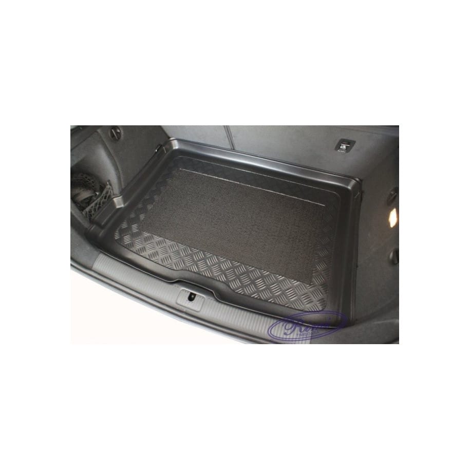 tavita-portbagaj-auto-audi-a3-8v-sportback-sus Tavita portbagaj auto Audi A3 8V / Sportback (sus) - imagine 1