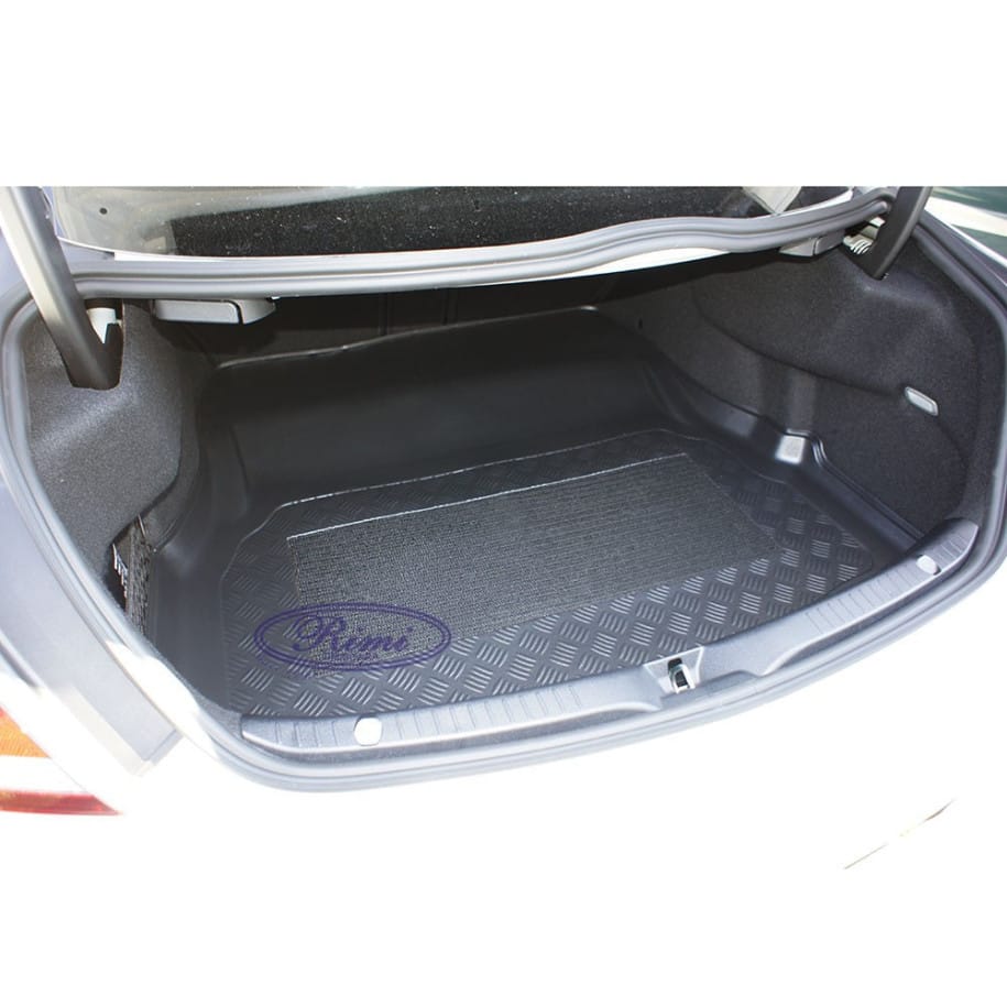 tavita-portbagaj-mercedes-c-w205-coupe Tavita portbagaj Mercedes C W205 Coupe - imagine 1